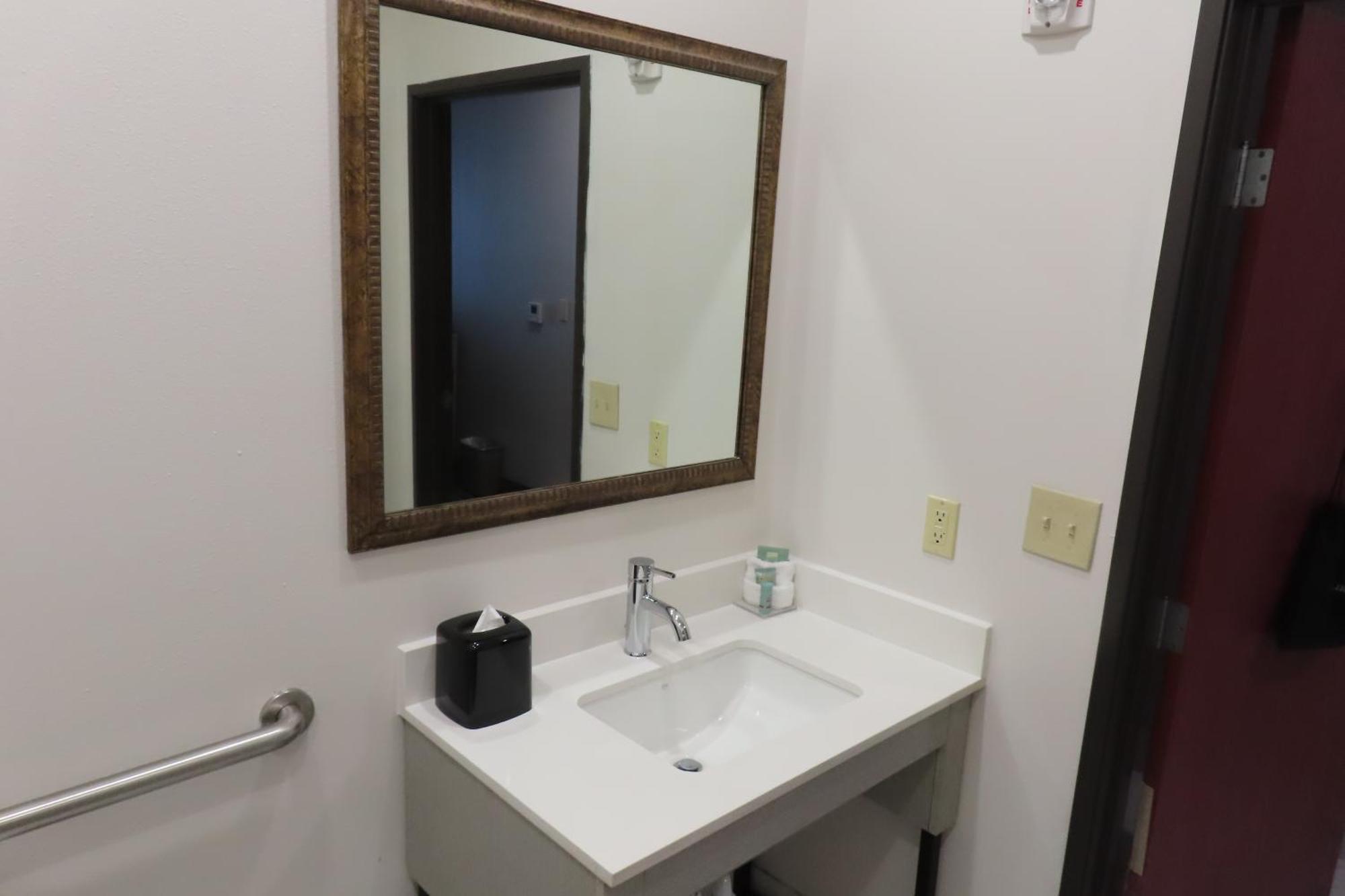 Best Western Heritage Inn & Suites Broussard 外观 照片